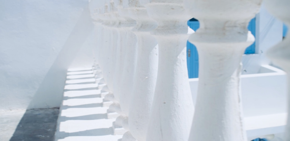 Greek Pillar (c) Benjamin Powell